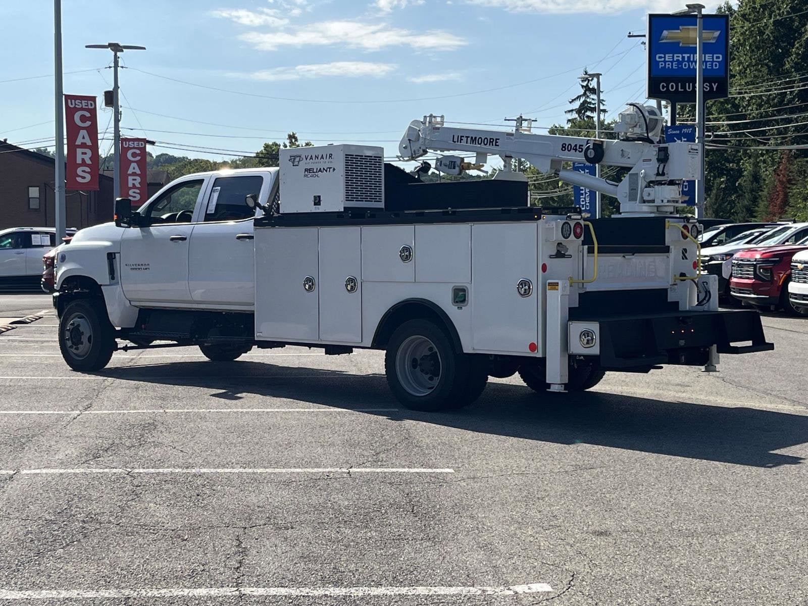 2024 Chevrolet Silverado 6500 HD Work Truck