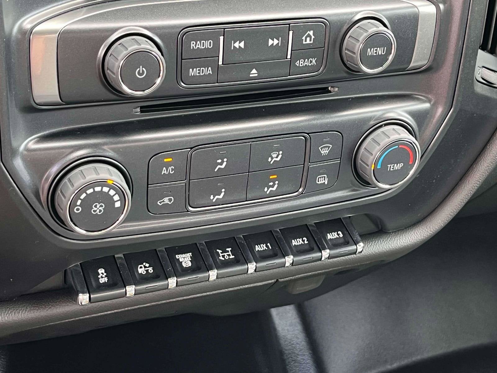 2024 Chevrolet Silverado 6500 HD Work Truck