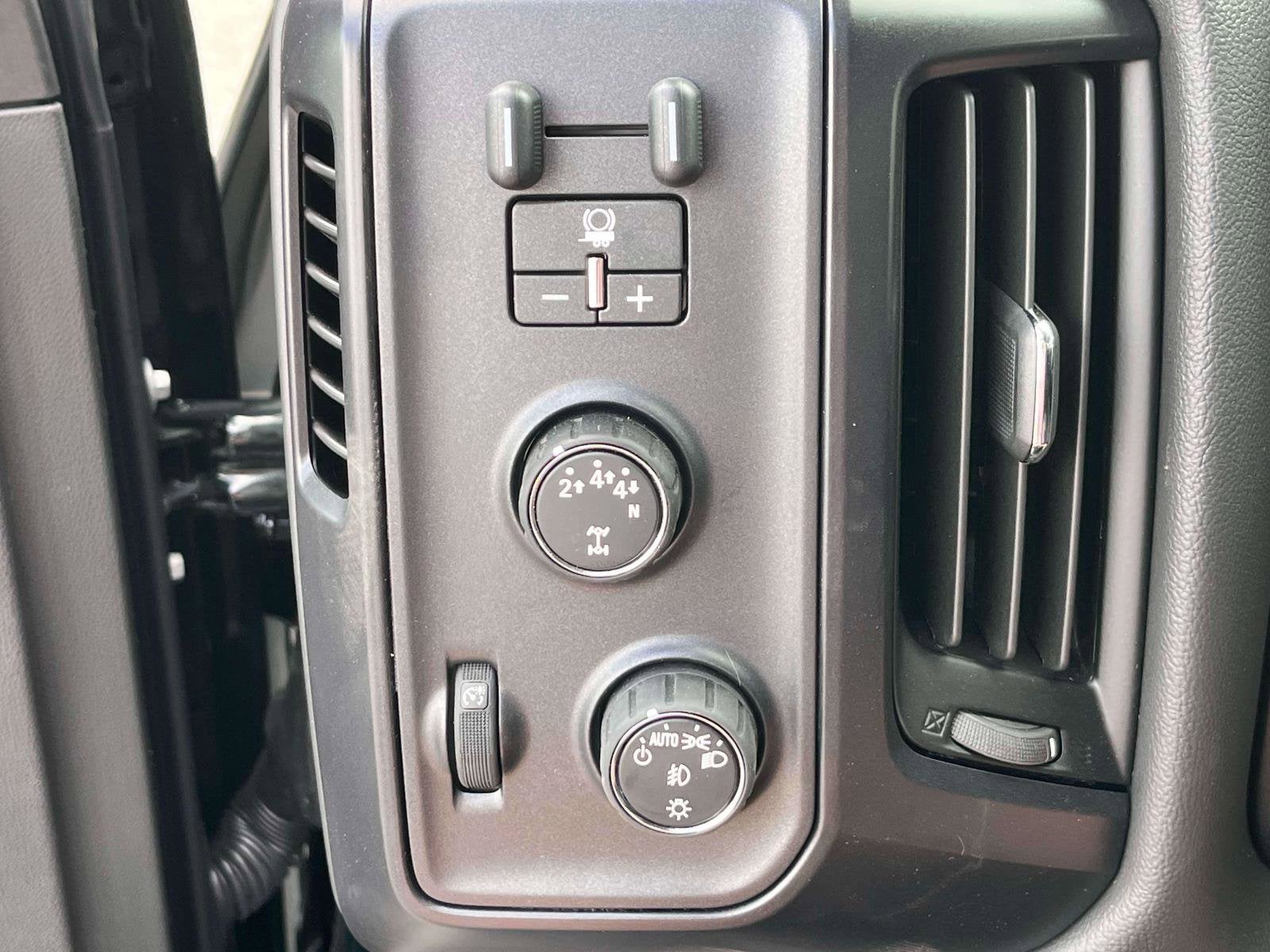 2024 Chevrolet Silverado 6500 HD Work Truck