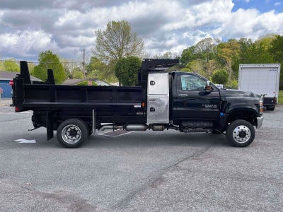 2024 Chevrolet Silverado 6500 HD Work Truck