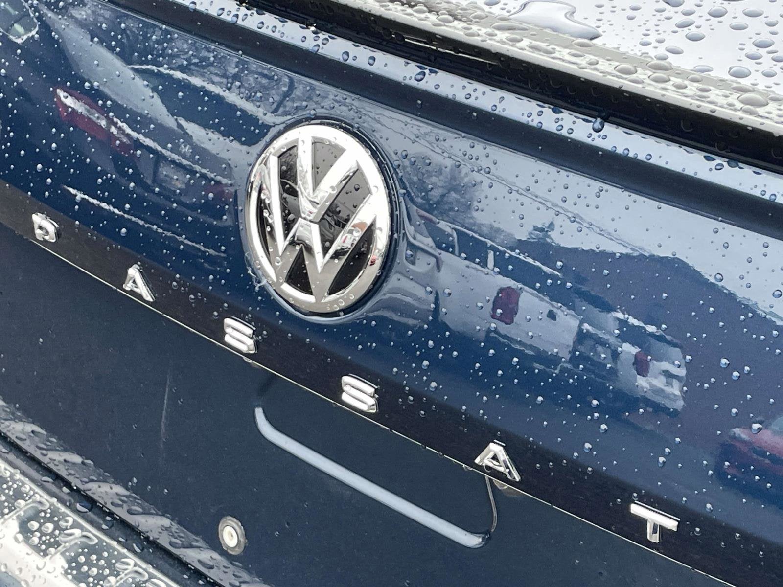 2021 Volkswagen Passat 2.0T R-Line