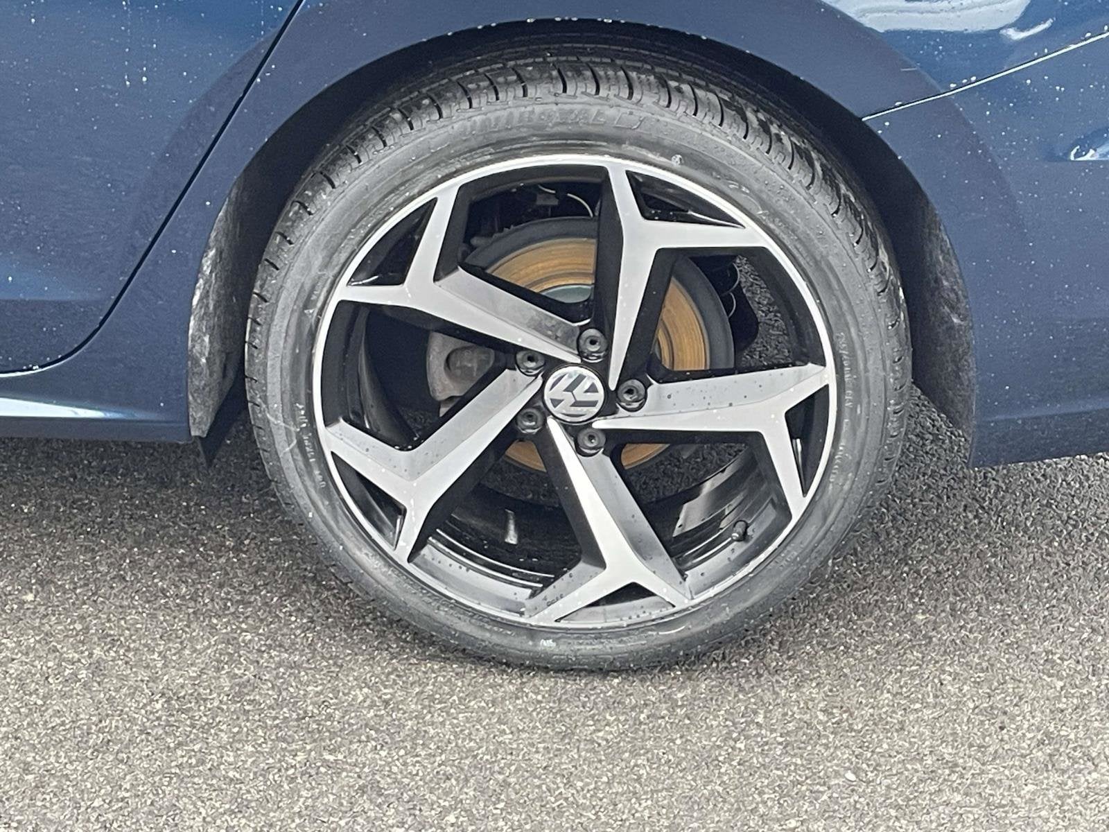 2021 Volkswagen Passat 2.0T R-Line