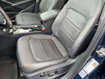 2021 Volkswagen Passat 2.0T R-Line