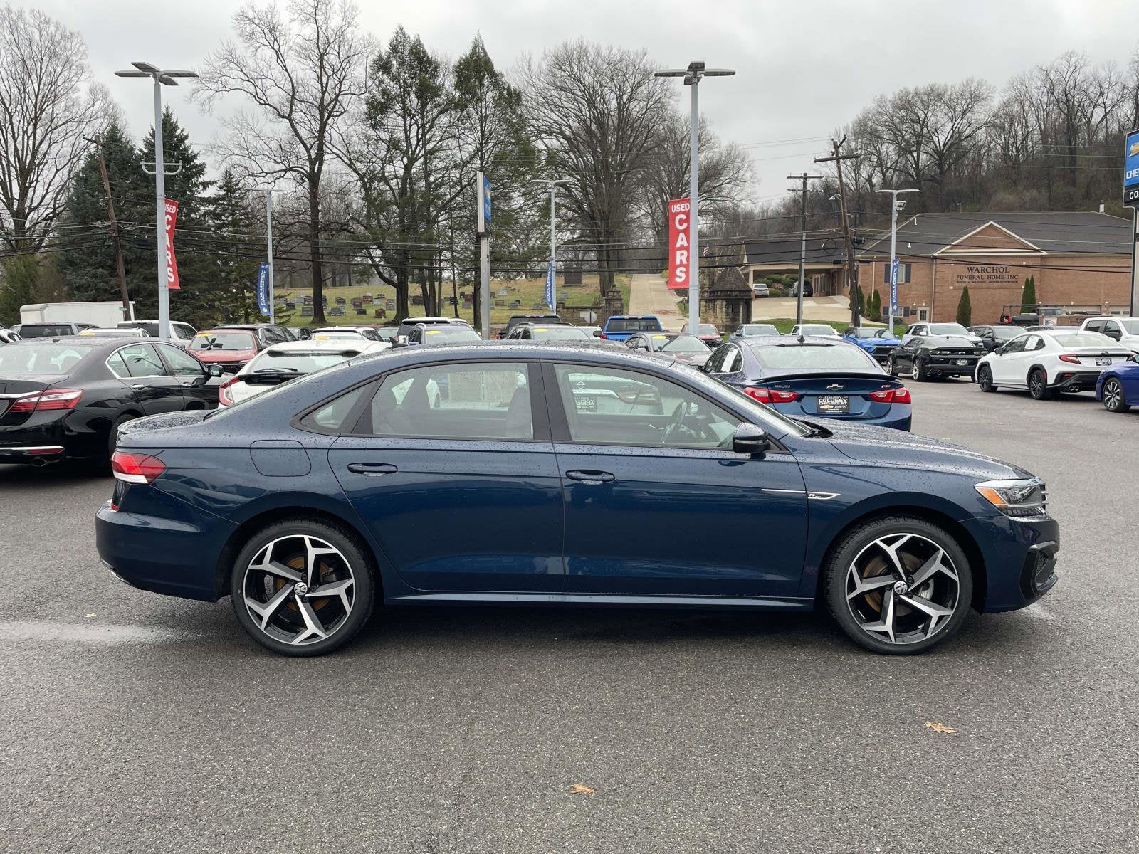 2021 Volkswagen Passat 2.0T R-Line