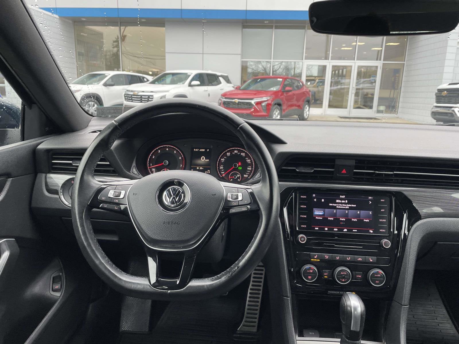 2021 Volkswagen Passat 2.0T R-Line