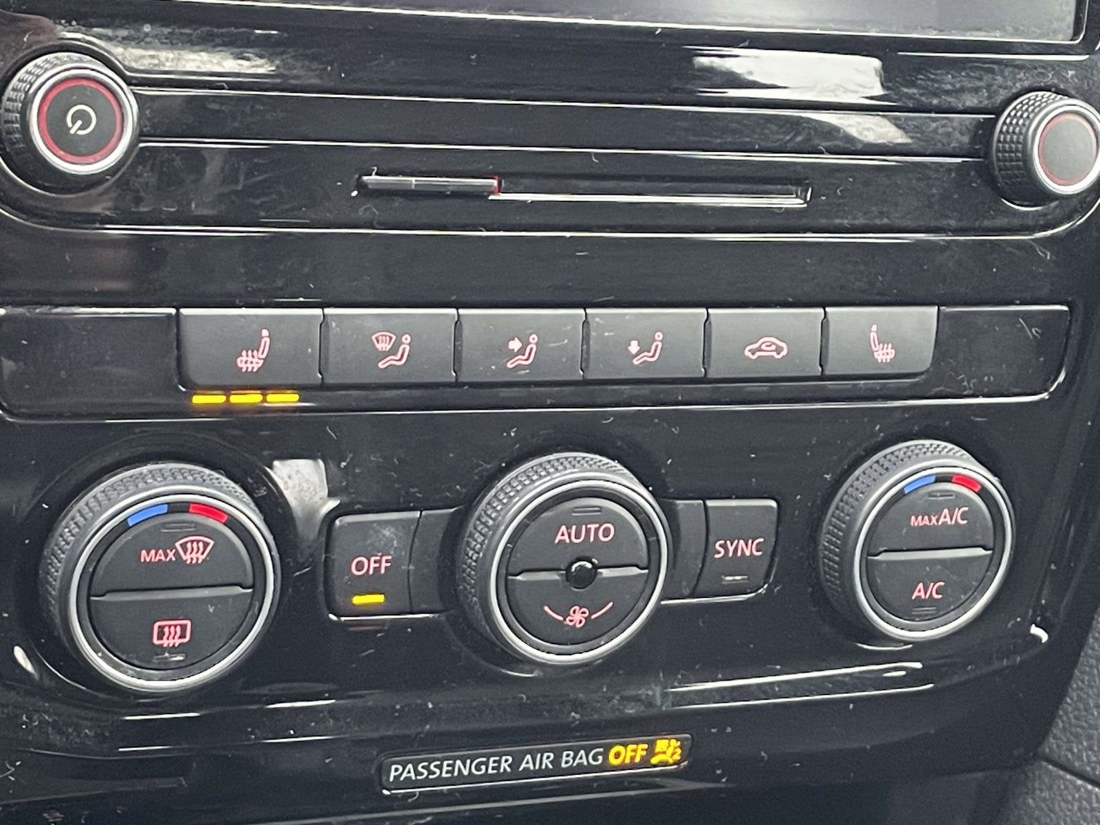 2021 Volkswagen Passat 2.0T R-Line