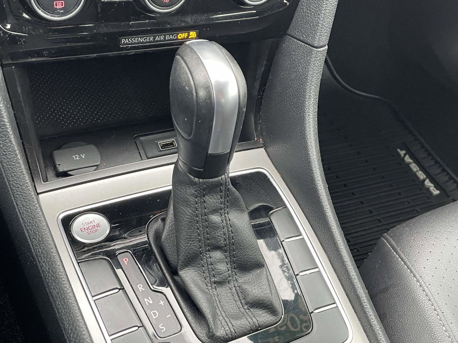 2021 Volkswagen Passat 2.0T R-Line