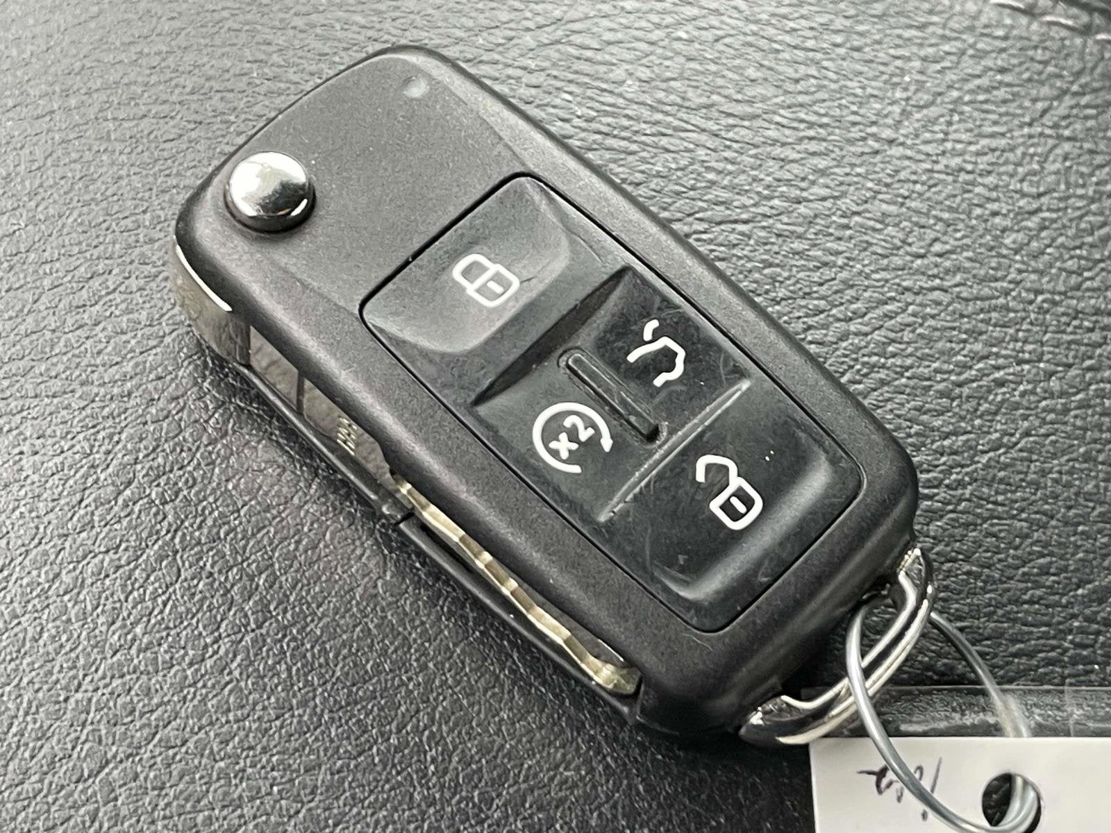 2021 Volkswagen Passat 2.0T R-Line