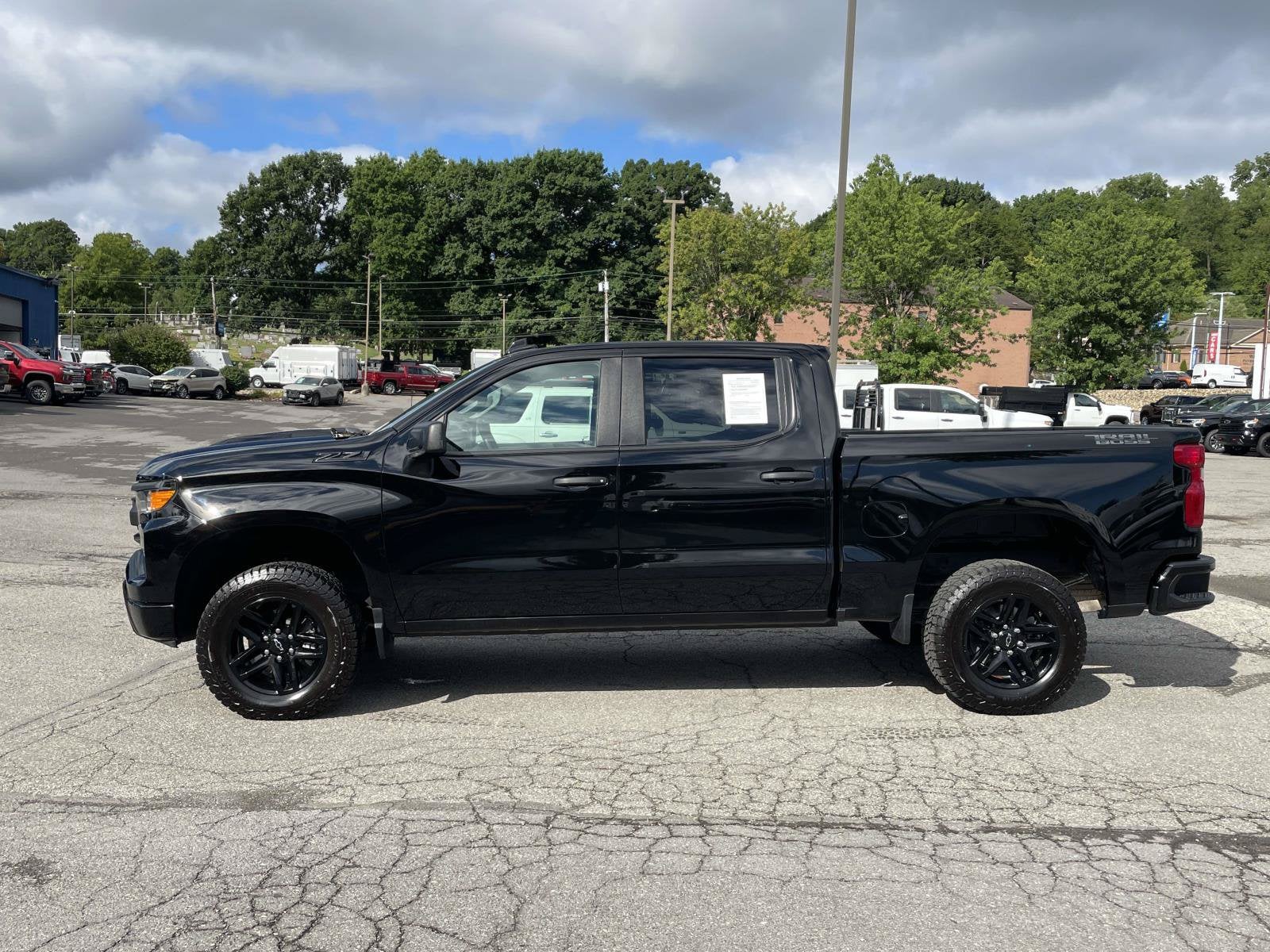 2025 Chevrolet Silverado 1500 Custom Trail Boss