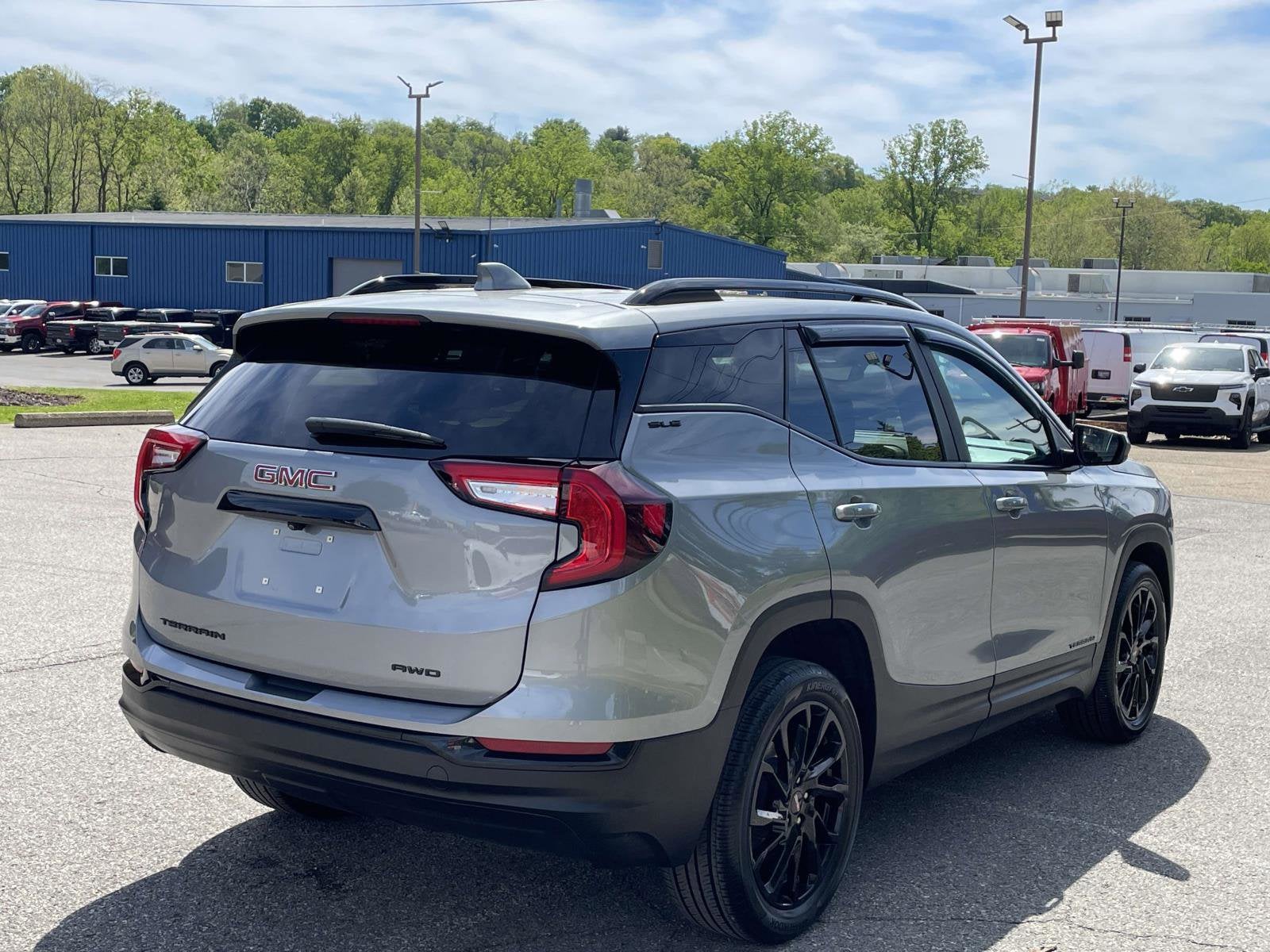 2024 GMC Terrain SLE