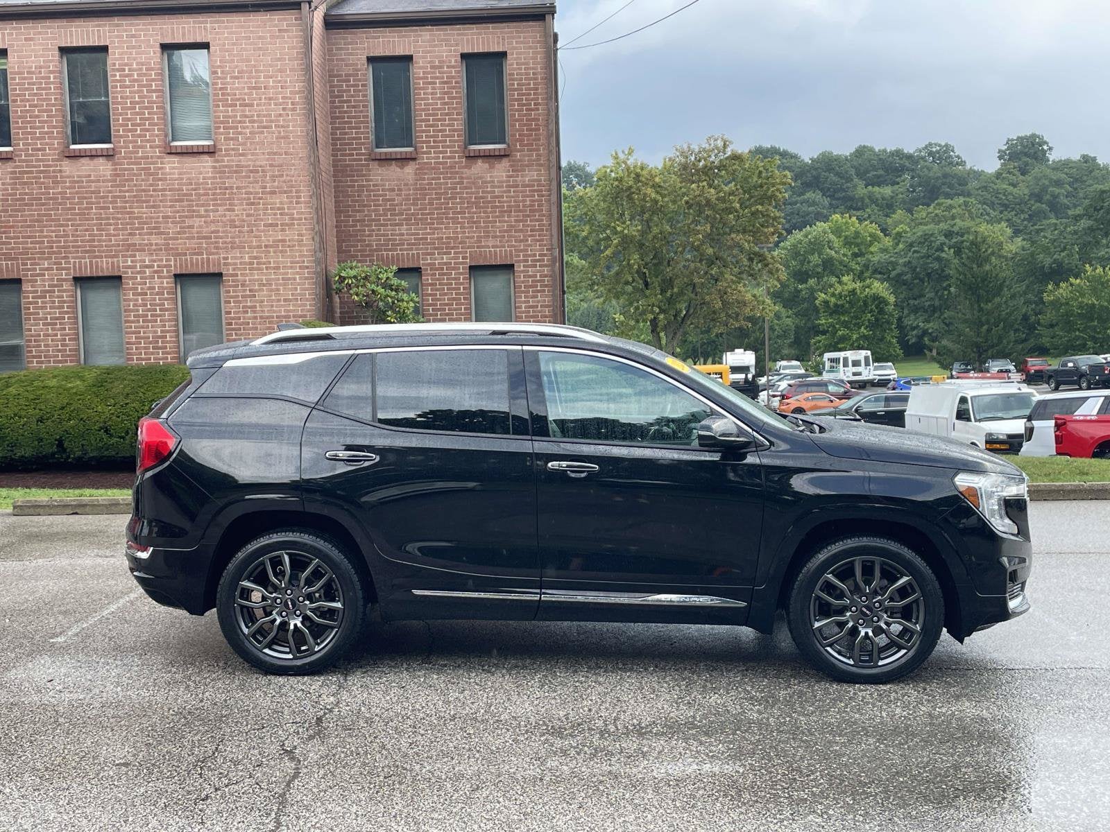 2023 GMC Terrain Denali