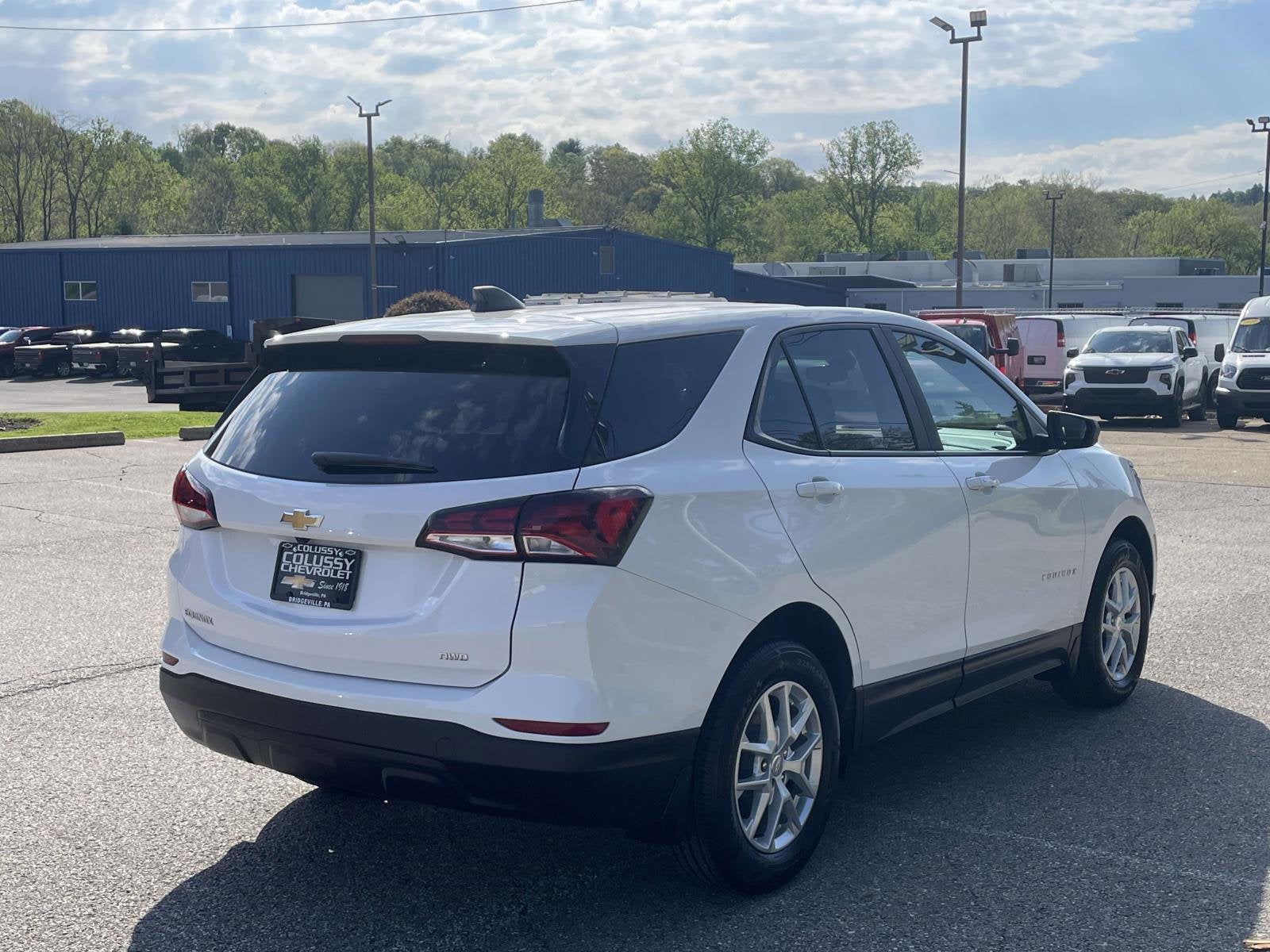 2023 Chevrolet Equinox LS