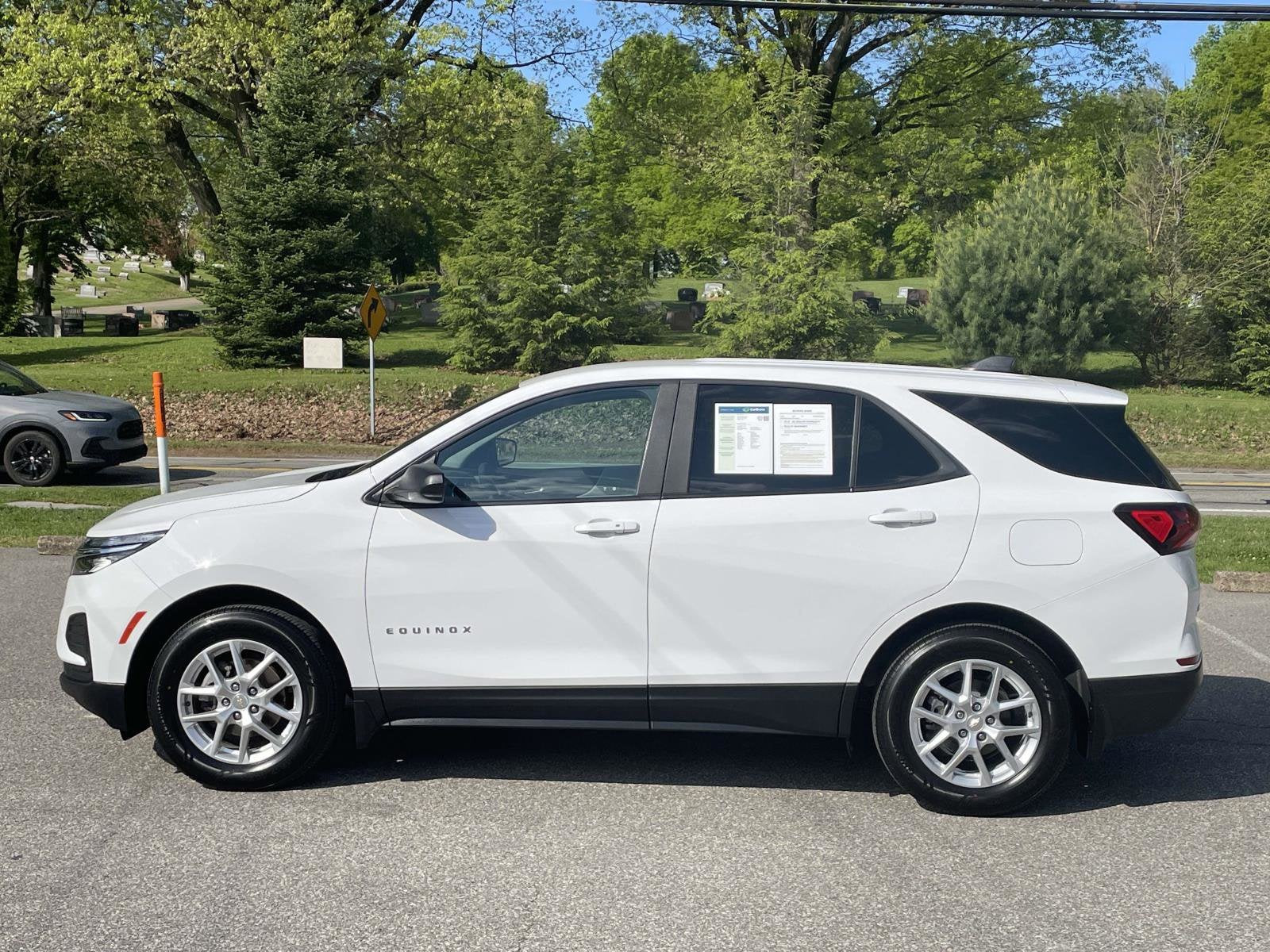 2023 Chevrolet Equinox LS