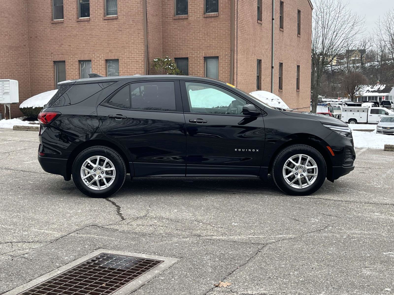 2024 Chevrolet Equinox LS