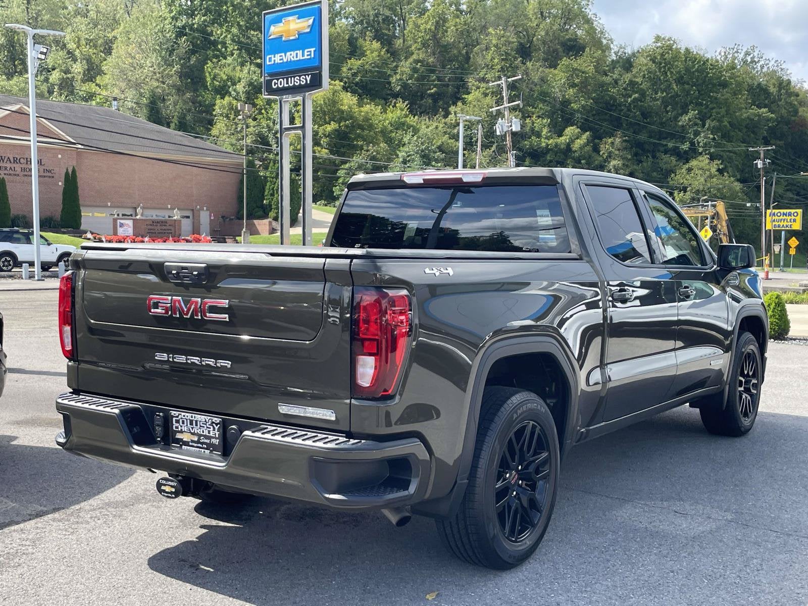 2023 GMC Sierra 1500 Elevation