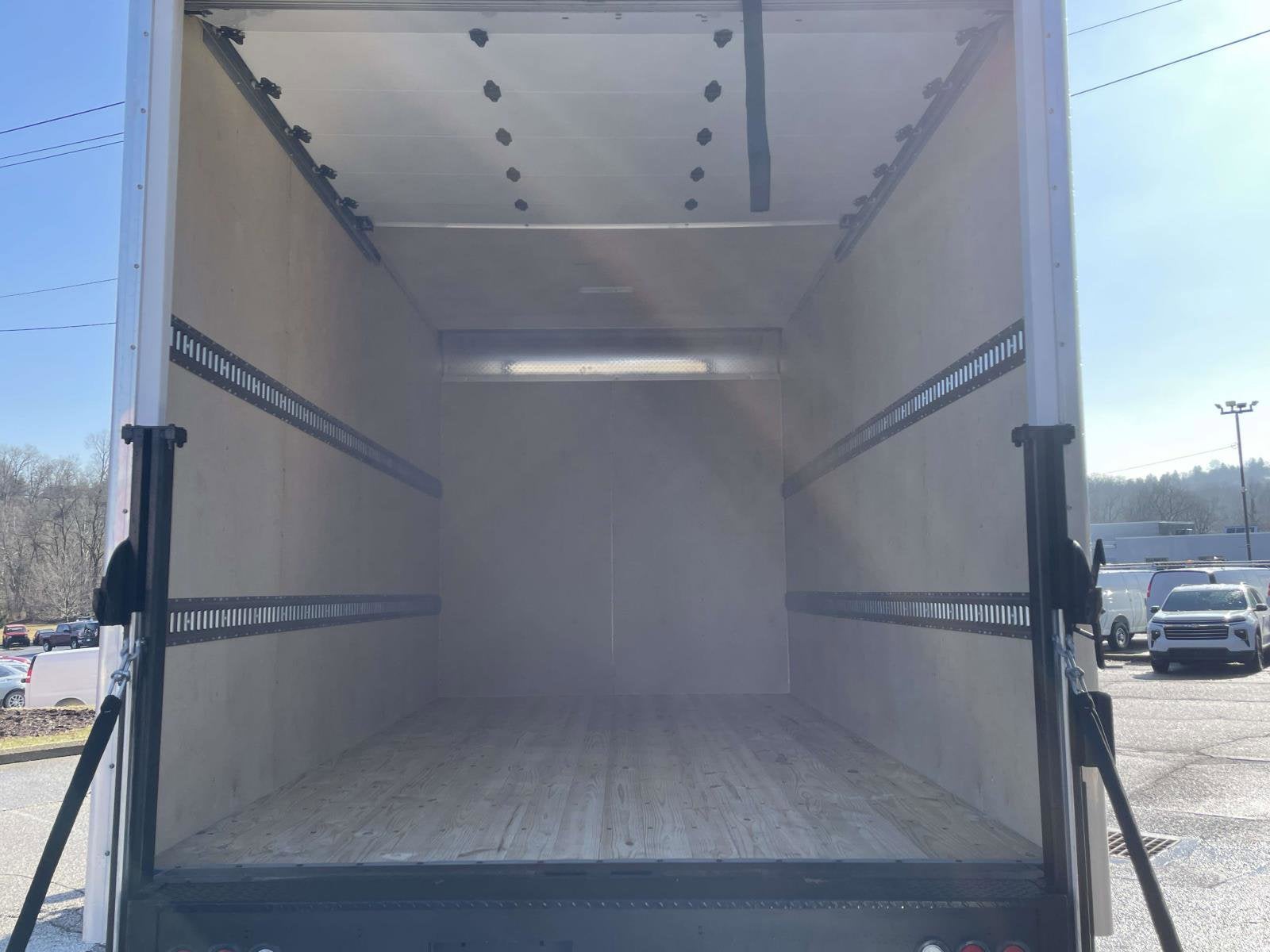 2026 Chevrolet Low Cab Forward 4500 Base