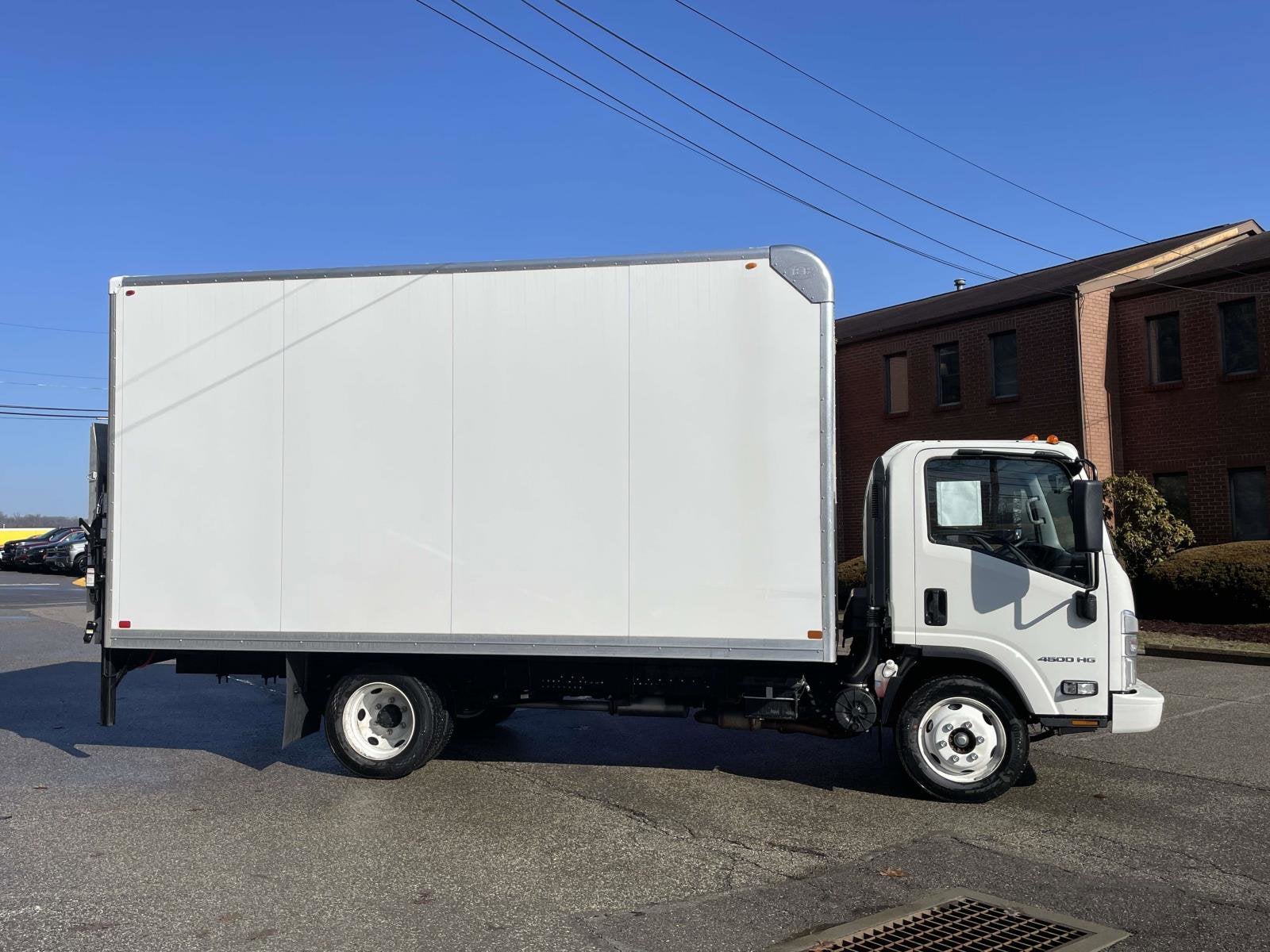 2026 Chevrolet Low Cab Forward 4500 Base