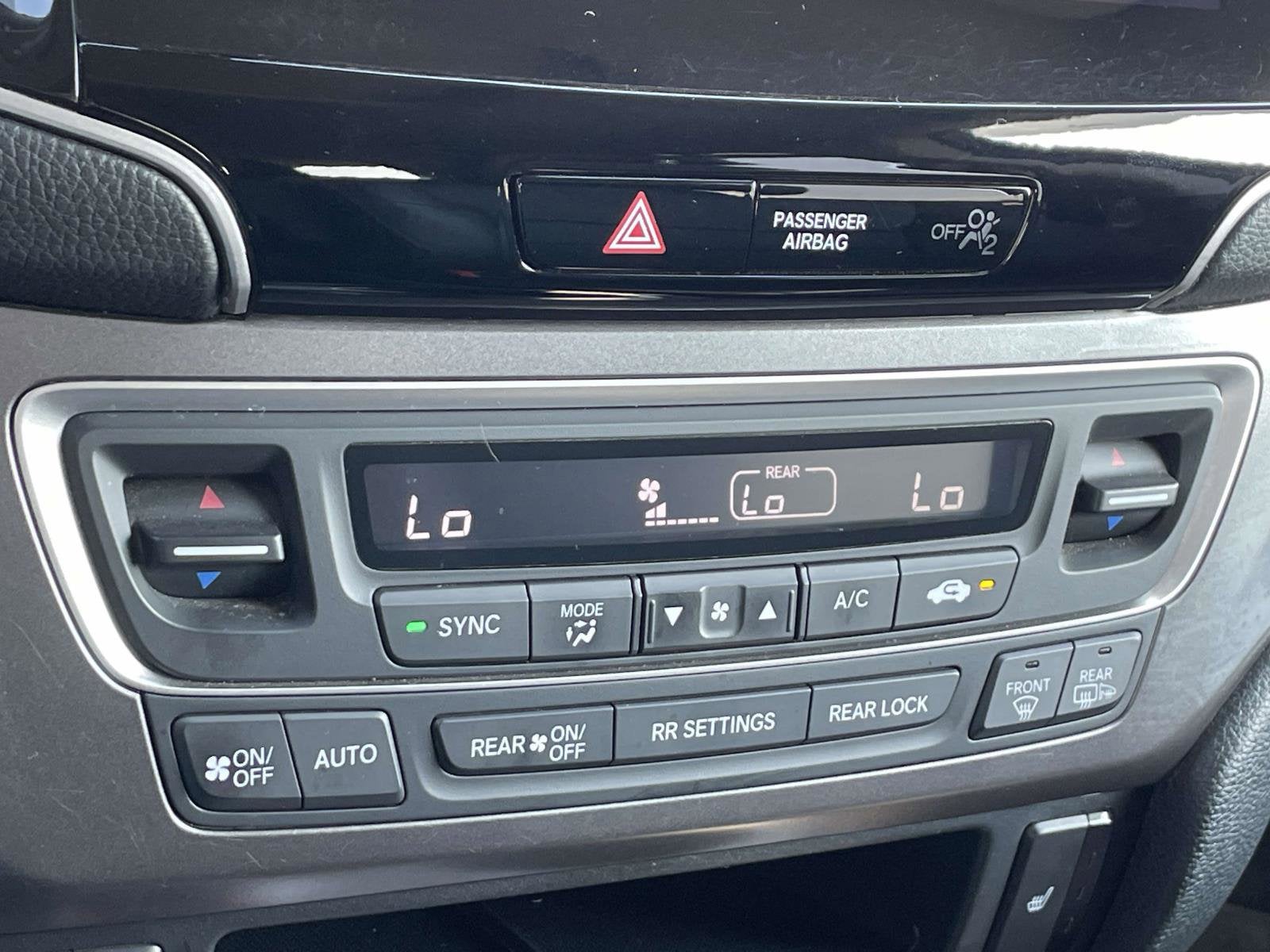 2022 Honda Pilot AWD Special Edition