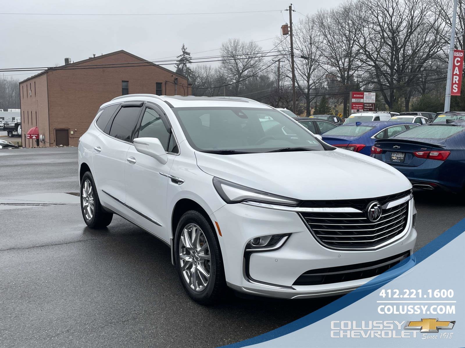 2023 Buick Enclave Essence