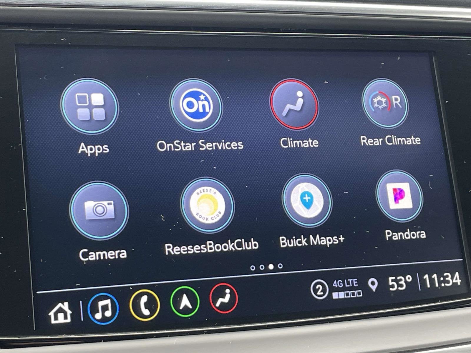 2023 Buick Enclave Essence