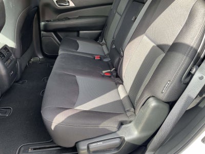 2019 Nissan Pathfinder S