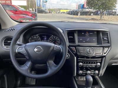 2019 Nissan Pathfinder S