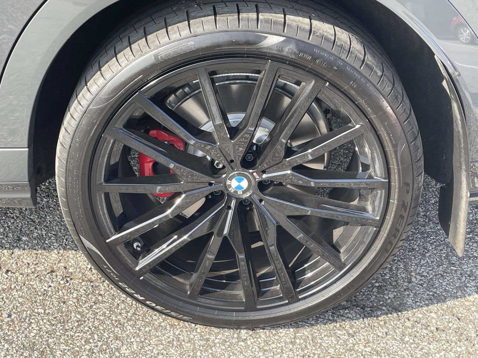 2025 BMW X6 M60i
