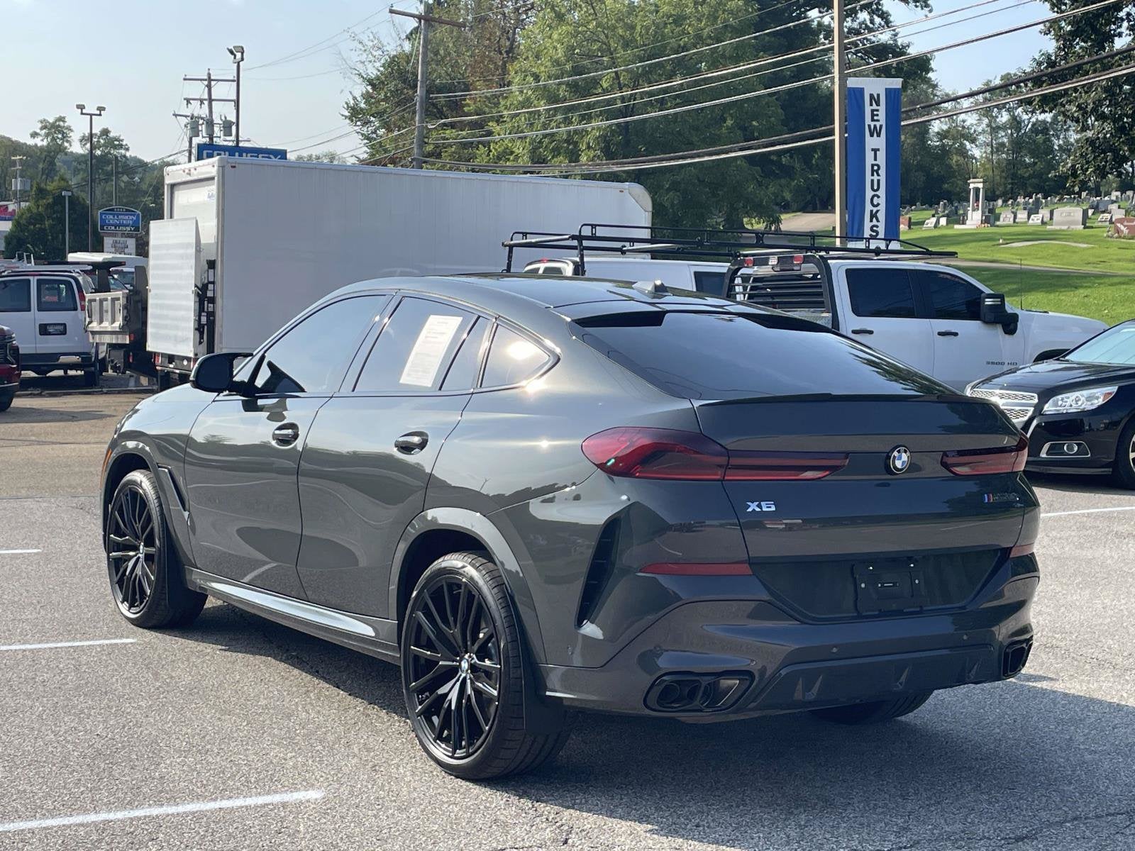 2025 BMW X6 M60i