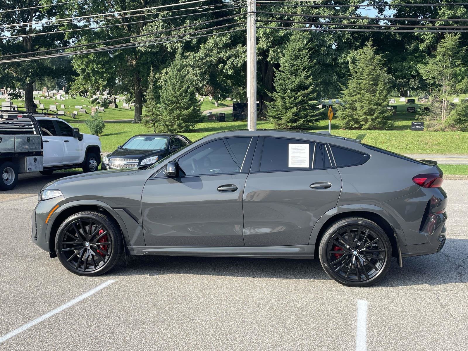 2025 BMW X6 M60i