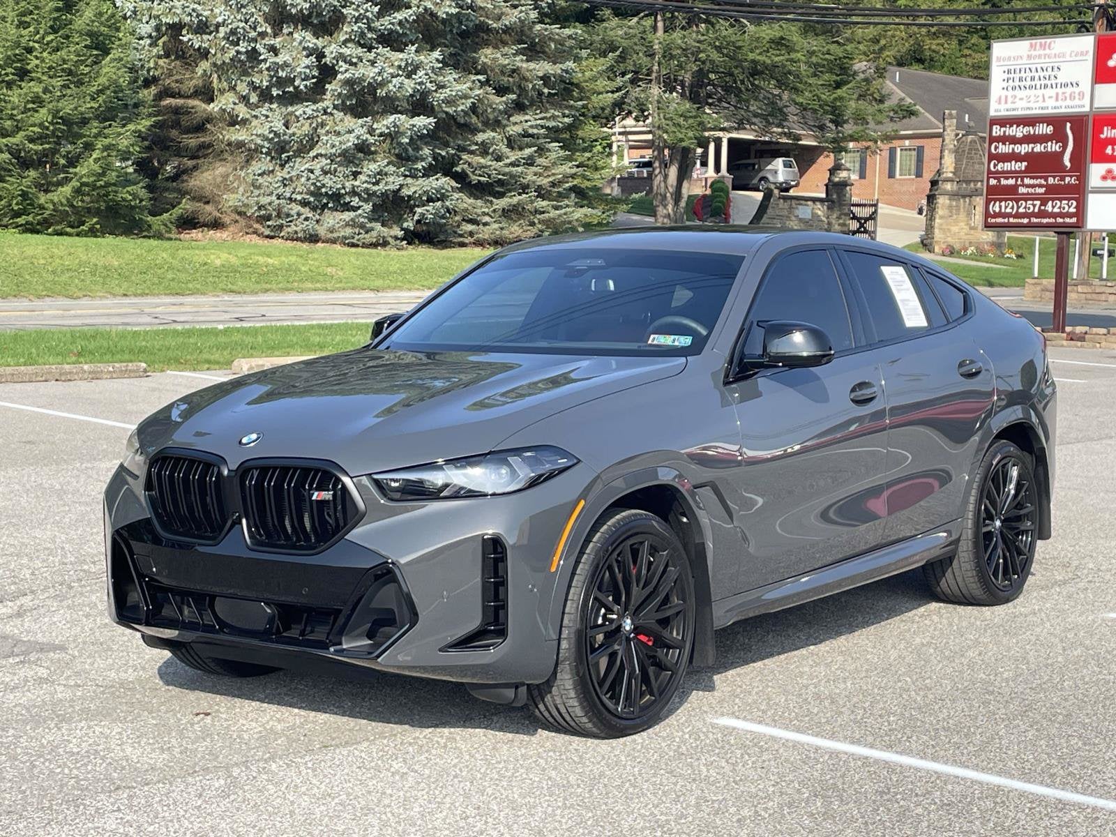 2025 BMW X6 M60i