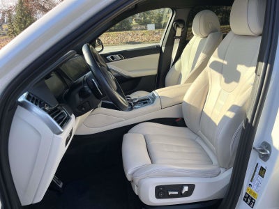 2022 BMW X6 xDrive40i
