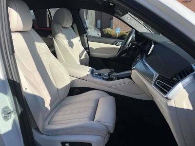 2022 BMW X6 xDrive40i