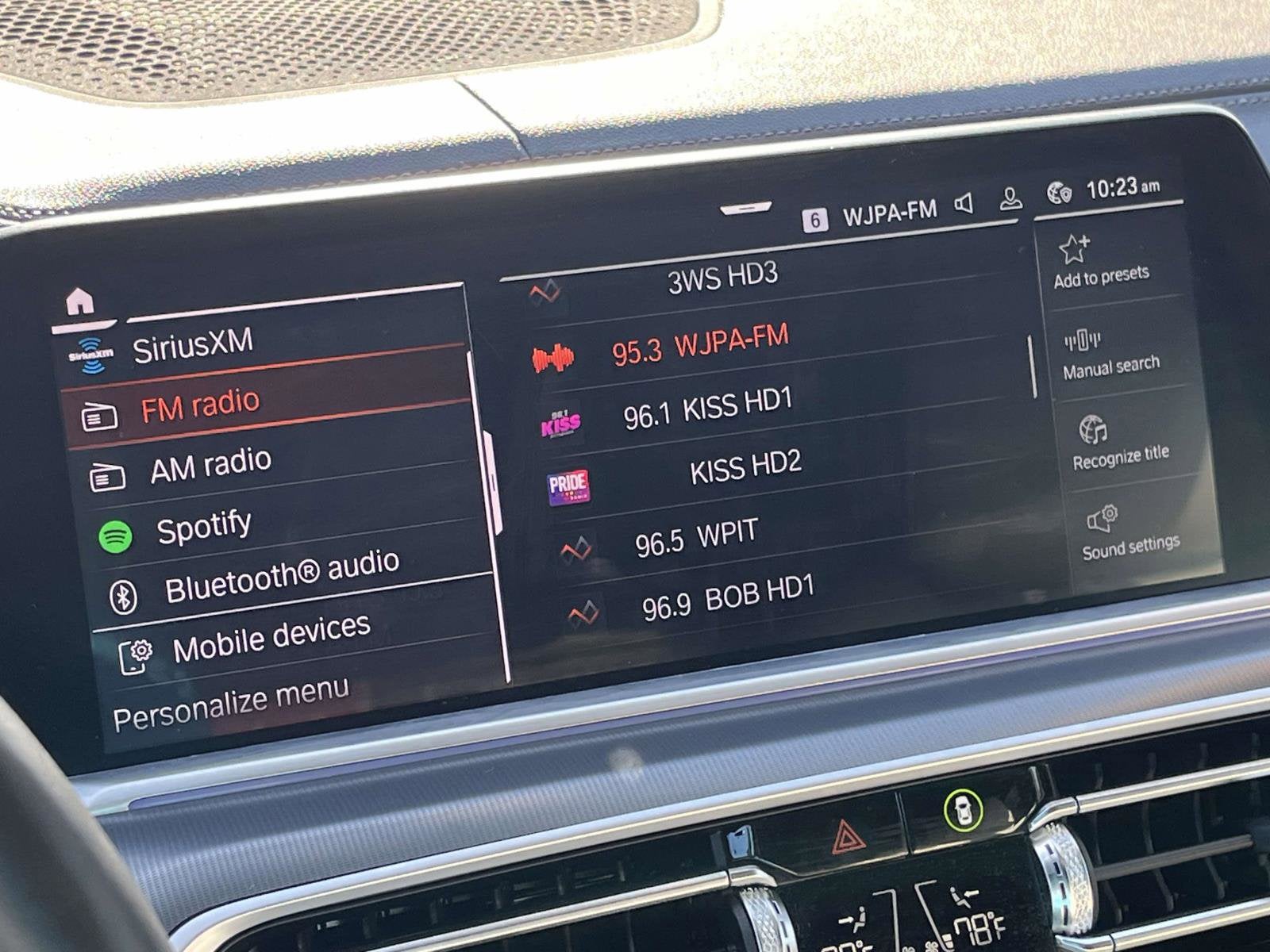 2022 BMW X6 xDrive40i