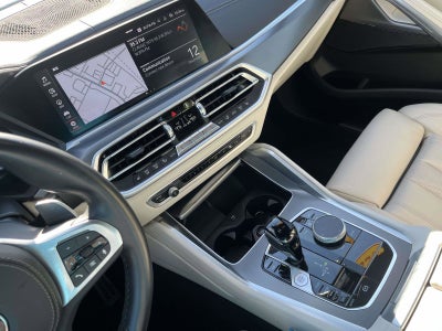 2022 BMW X6 xDrive40i