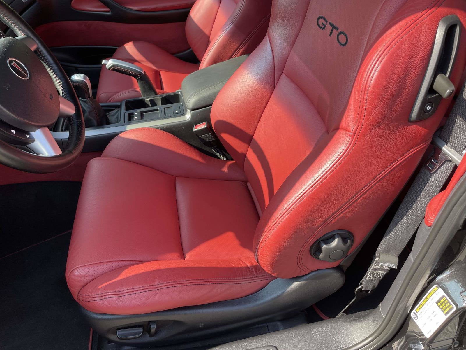2005 Pontiac GTO Base