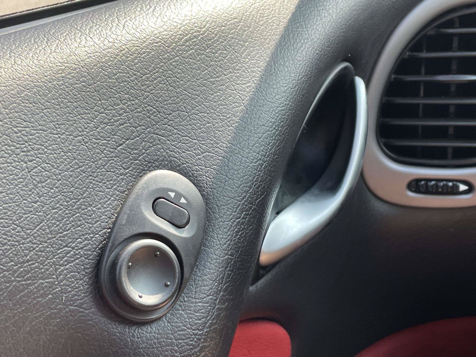 2005 Pontiac GTO Base