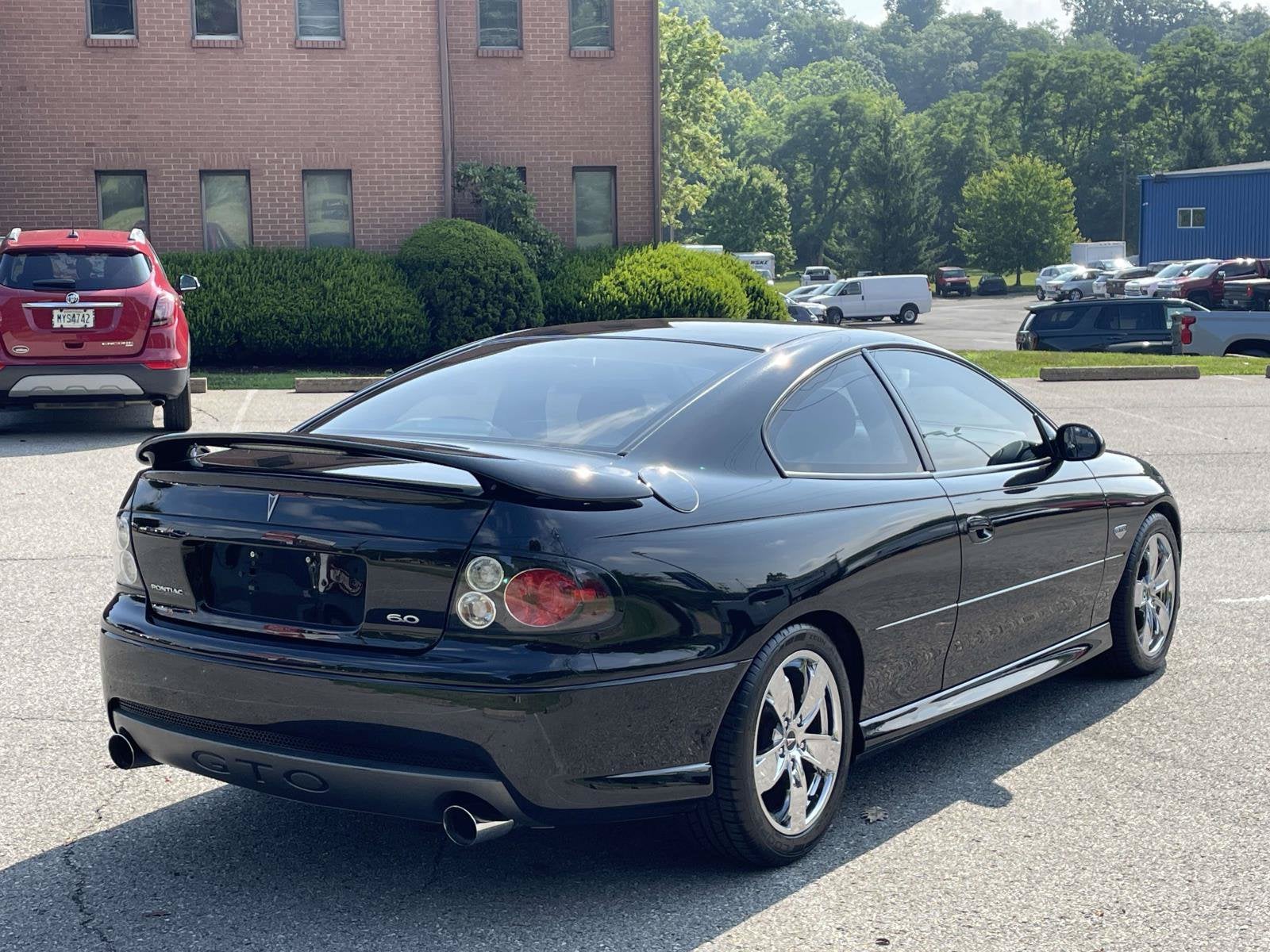 2005 Pontiac GTO Base