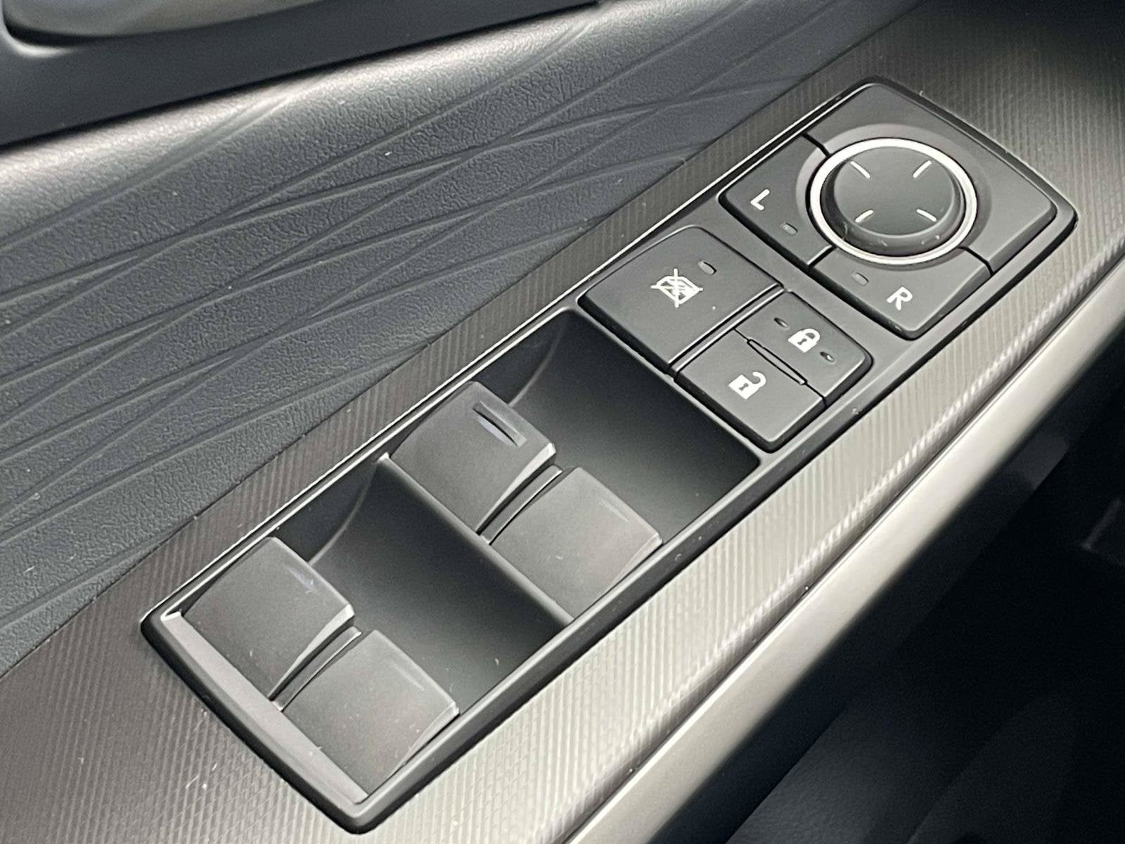 2024 Lexus IS 350 F SPORT Design