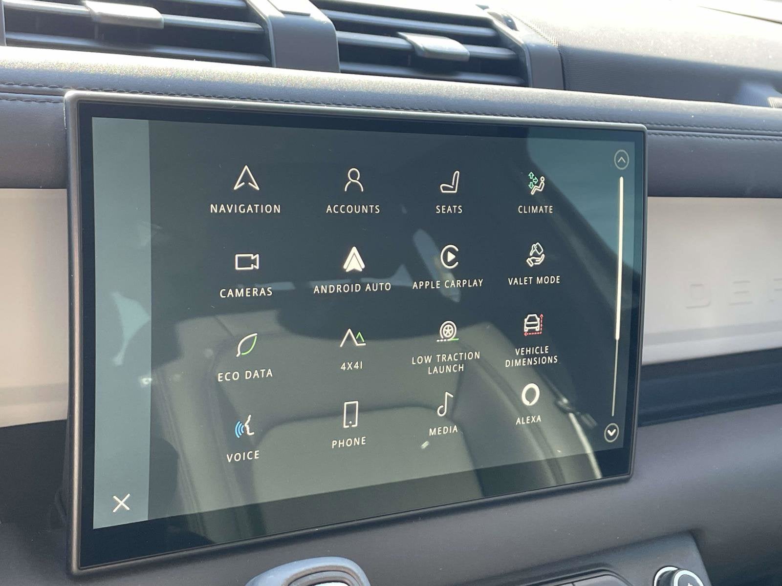 2025 Land Rover Defender S