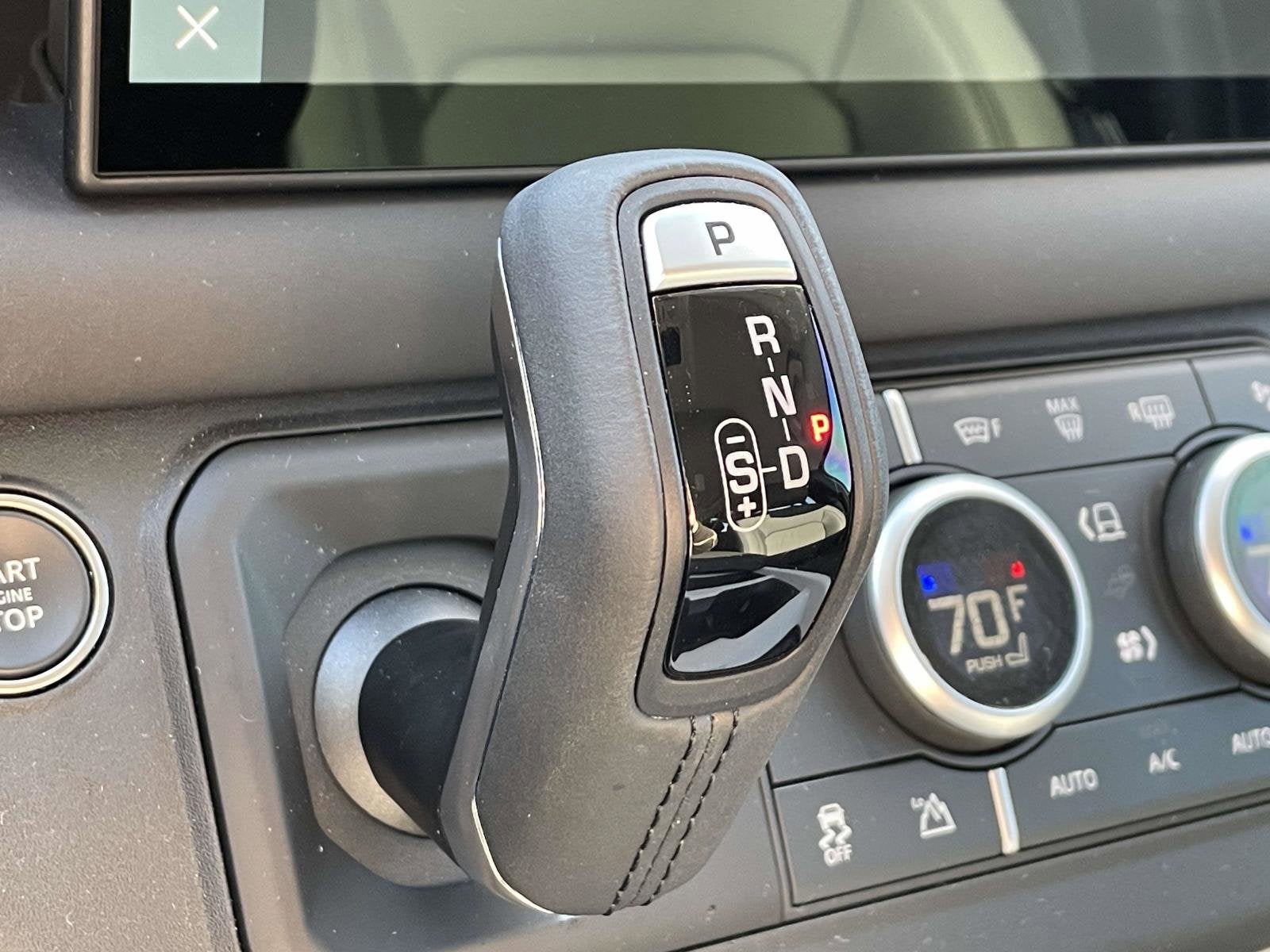 2025 Land Rover Defender S