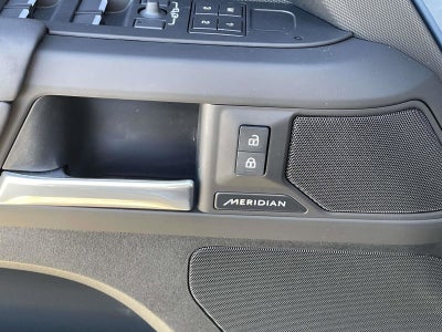 2025 Land Rover Defender S