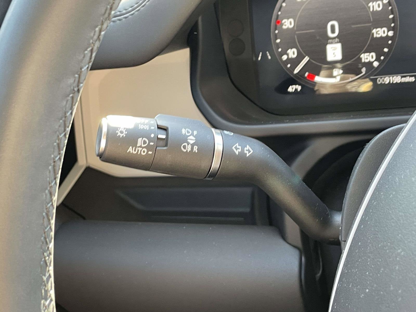 2025 Land Rover Defender S