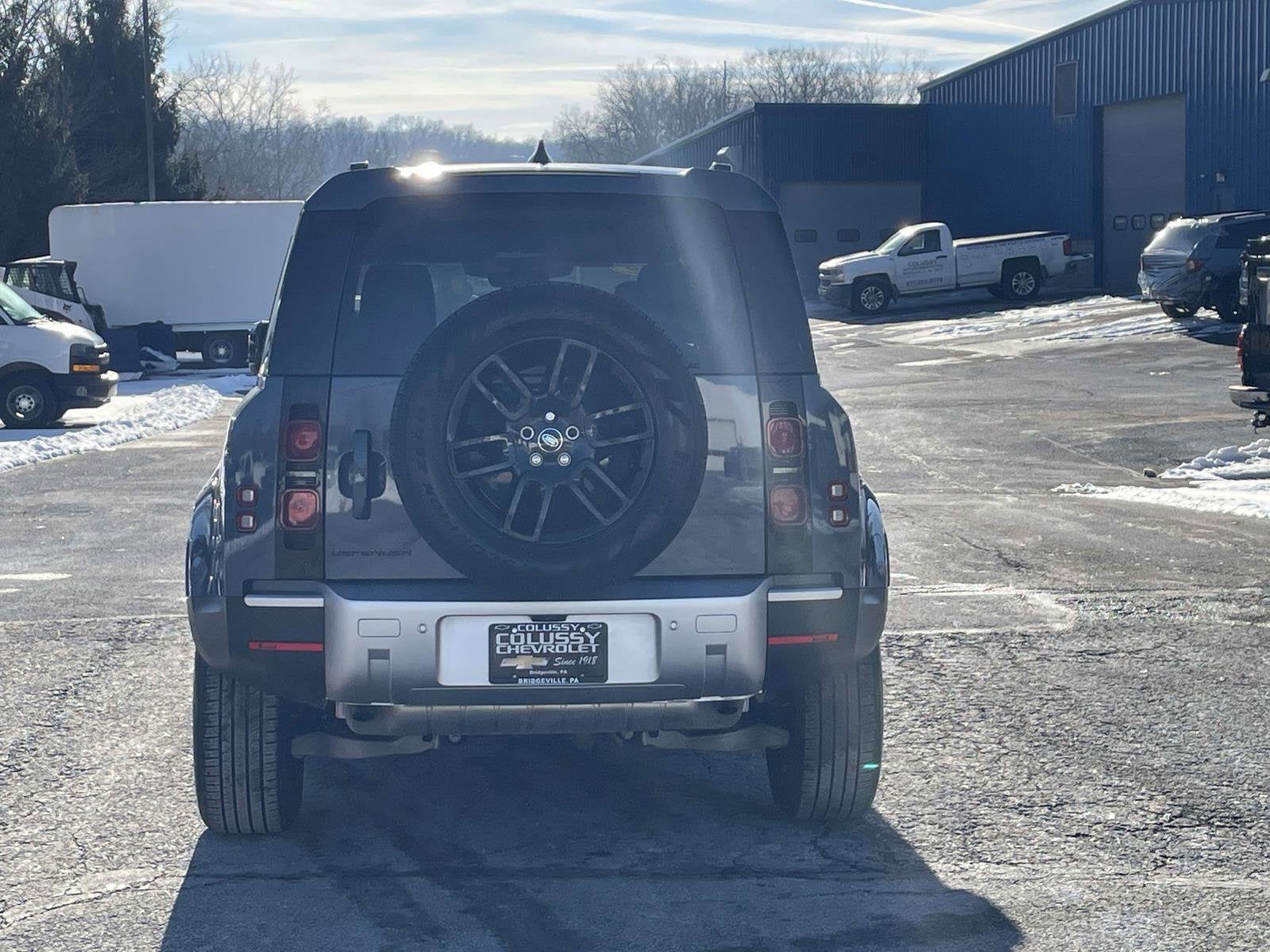 2025 Land Rover Defender S