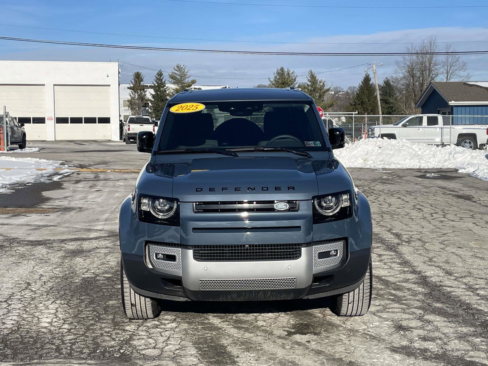 2025 Land Rover Defender S