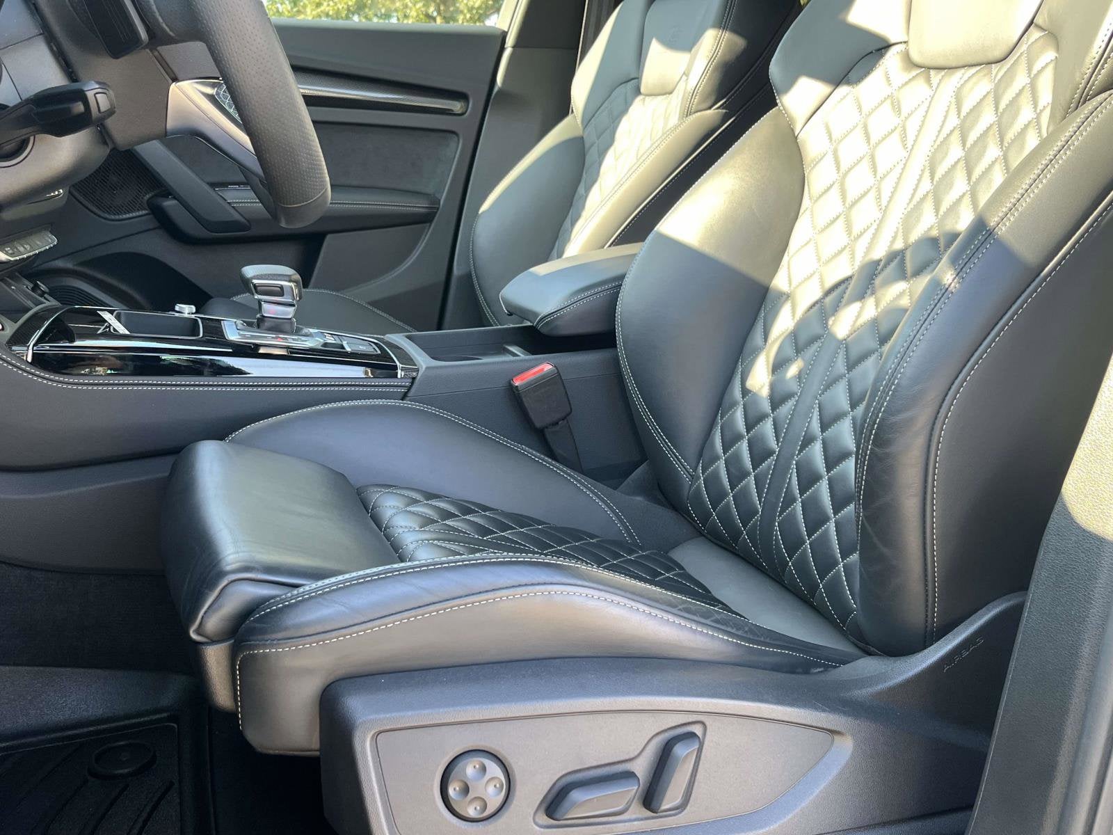 2023 Audi SQ5 Premium Plus