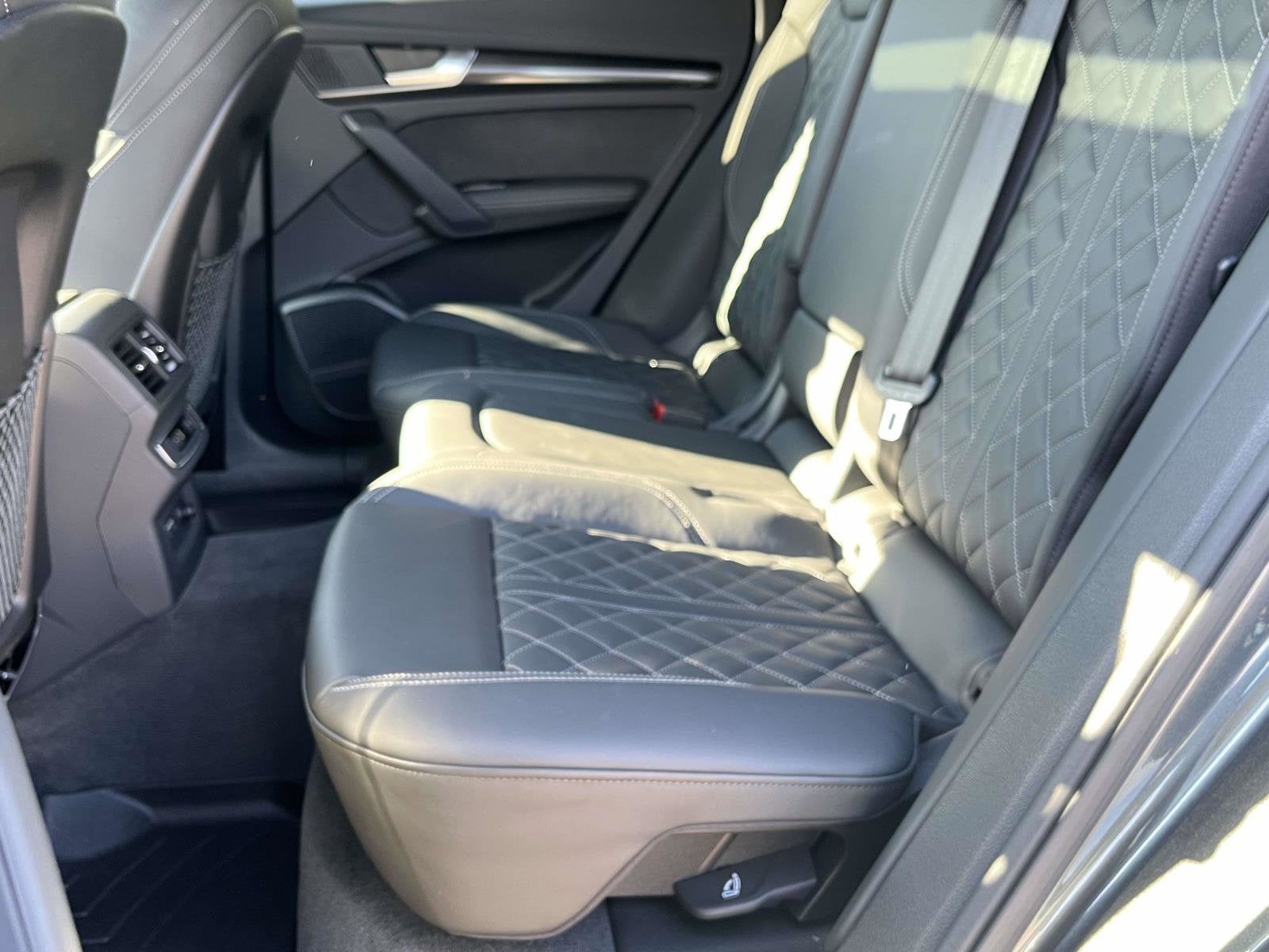 2023 Audi SQ5 Premium Plus