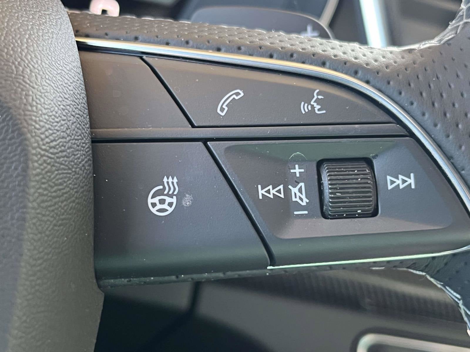 2023 Audi SQ5 Premium Plus