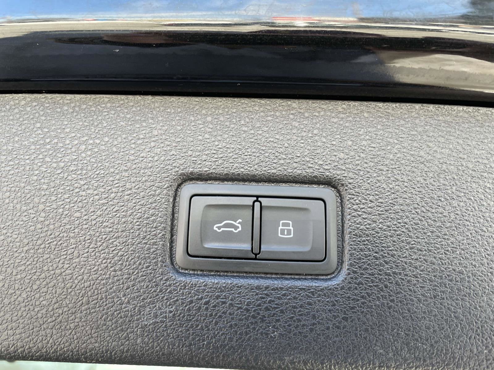 2022 Audi Q7 Prestige