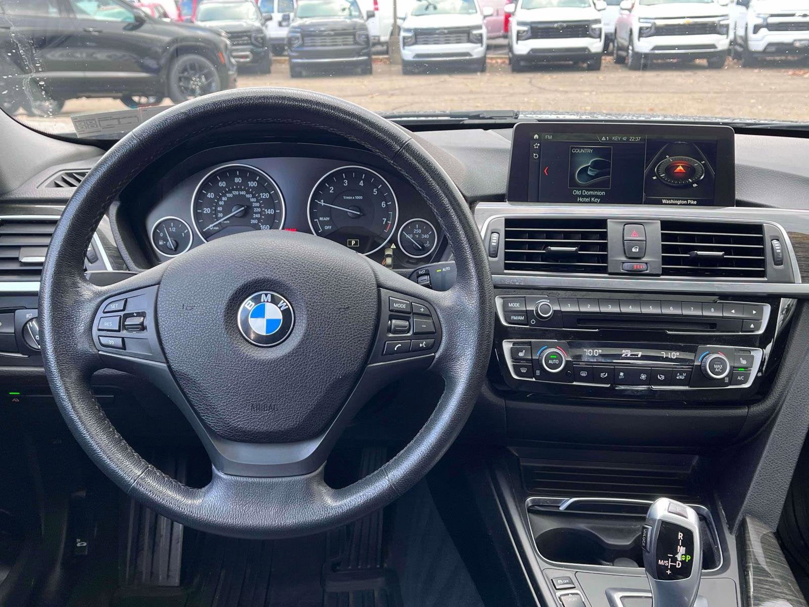 2018 BMW 3 Series 320i xDrive