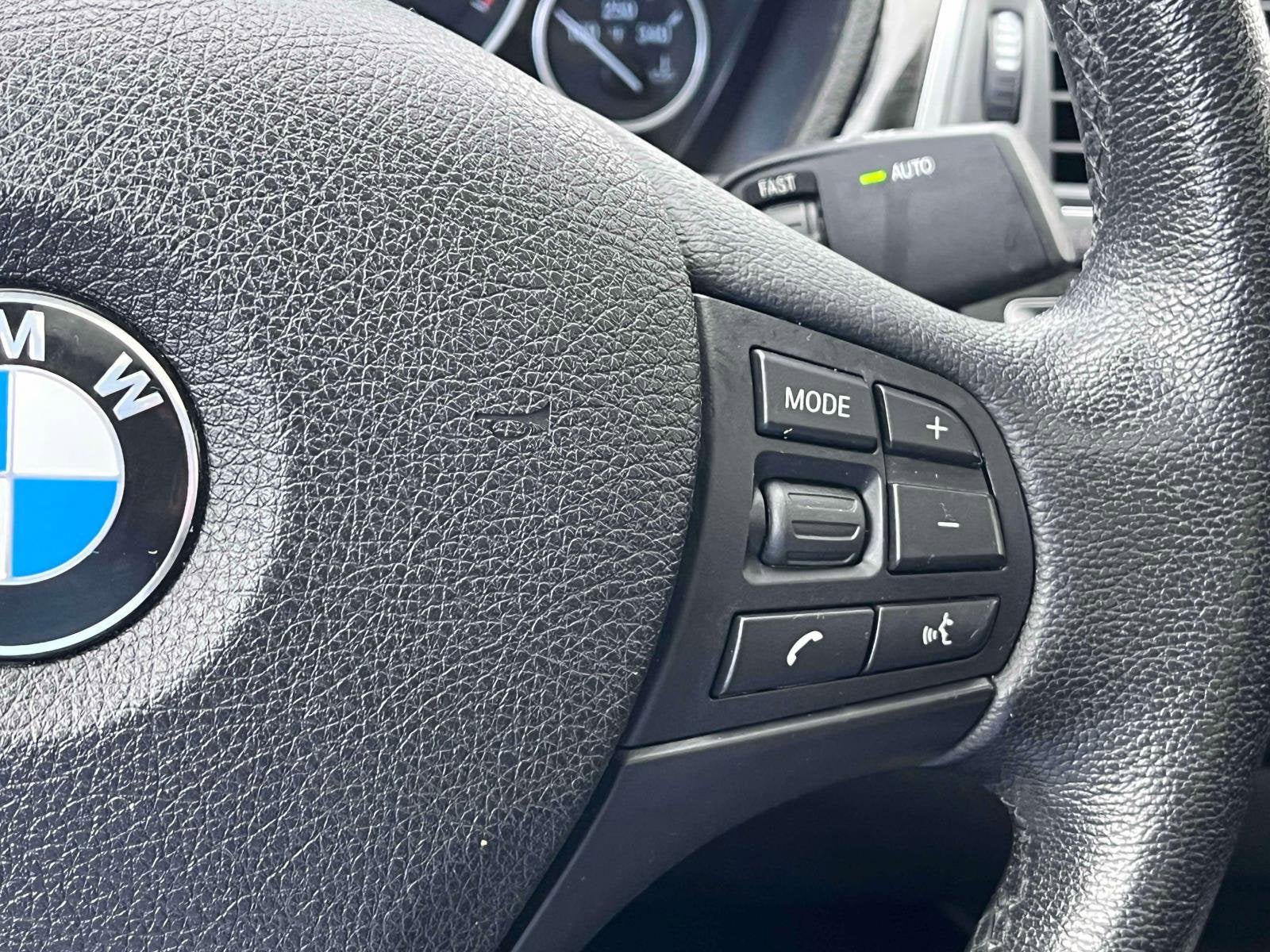 2018 BMW 3 Series 320i xDrive